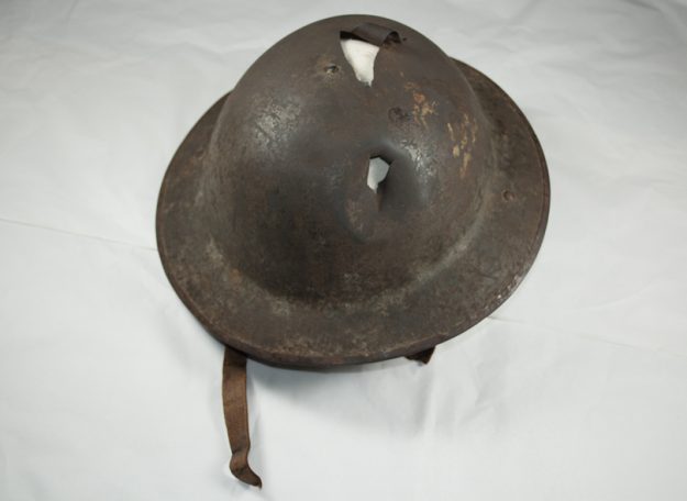 Arthur-Bell-helmet-1-625×456