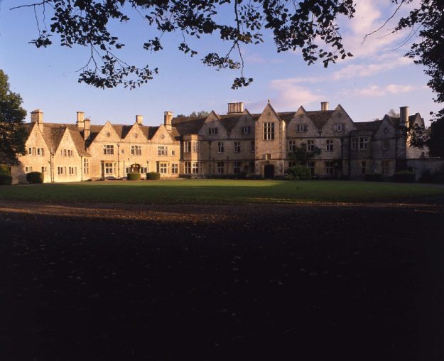 rodmarton-manor-gloucestershire_5488412049_o-625×508