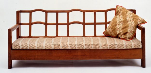 sidney-barnsley-settee-about-1919-23_5489007640_o-625×301